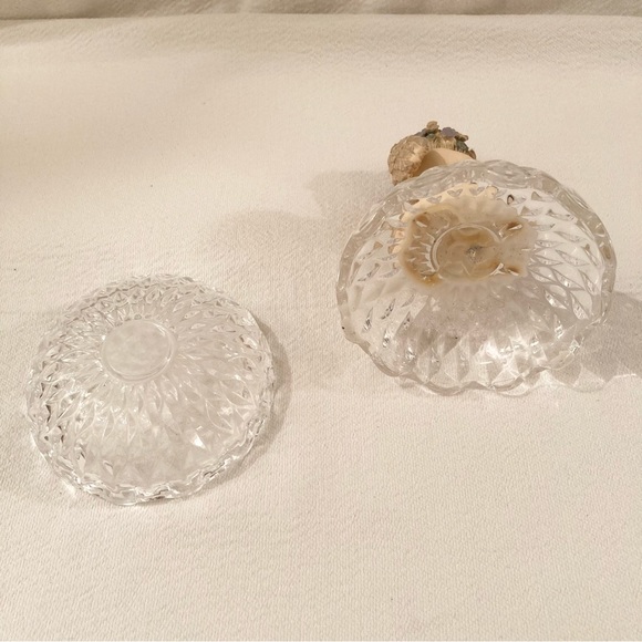 Cherub on Crystal Trinket Jewelry Bowl - Picture 5 of 6